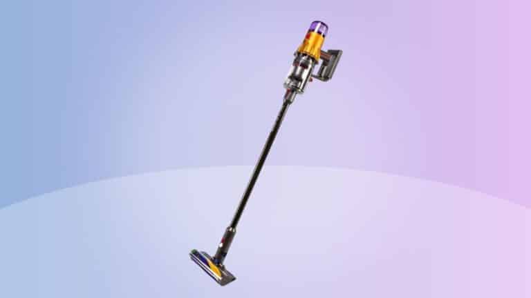 Dyson V12 Slim Absolute auf lila Hintergrund