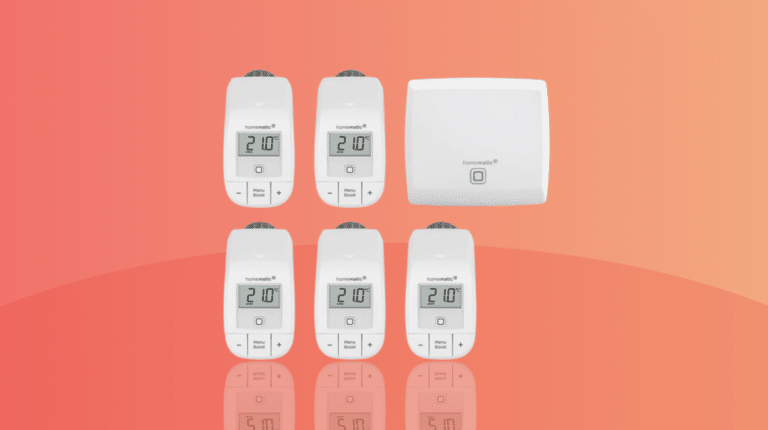 Homeatic Thermostat-Bundle mit Access Point vor rotem Hintergrund