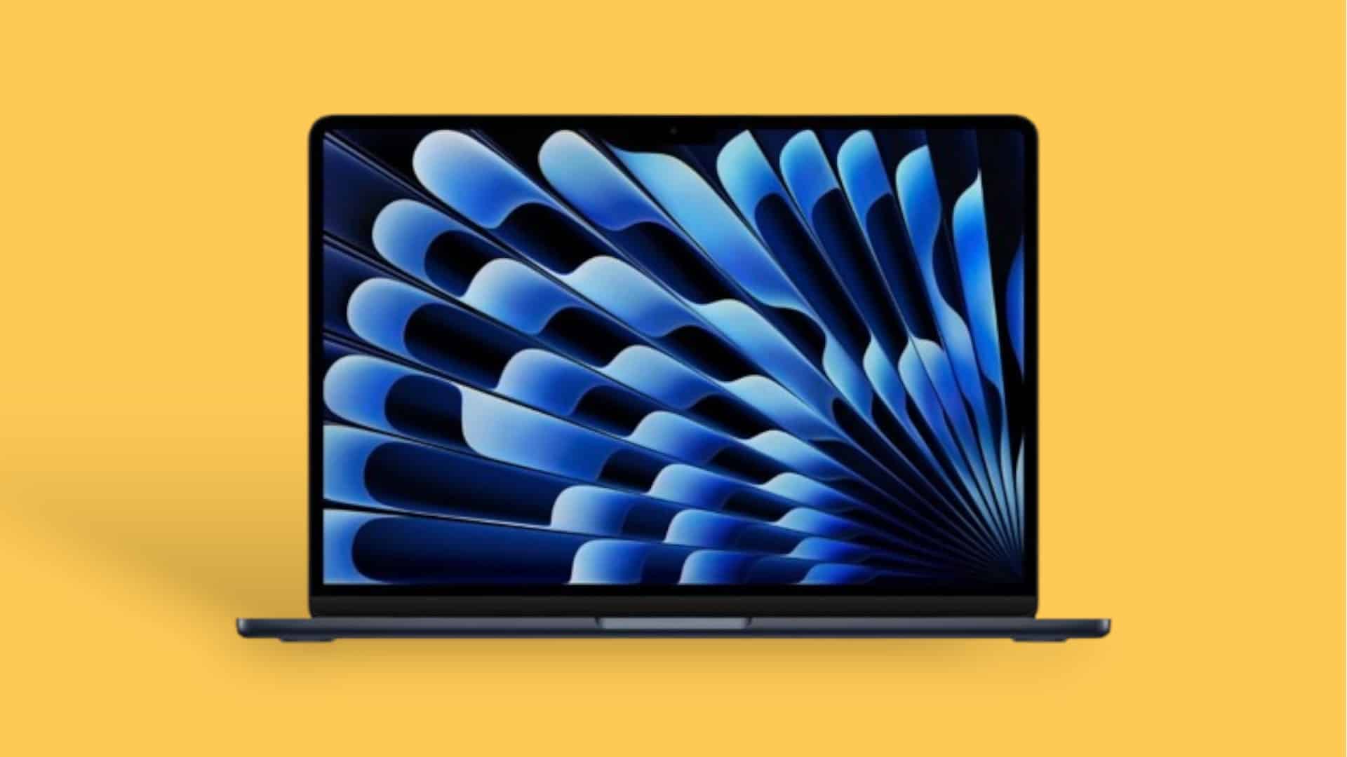 MacBook Air M3 von 2024 im Angebot vor gelbem Hintergrund