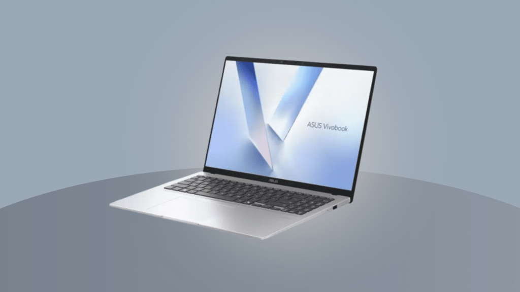 Asus Vivobook 16 vor blauem Hintergrund