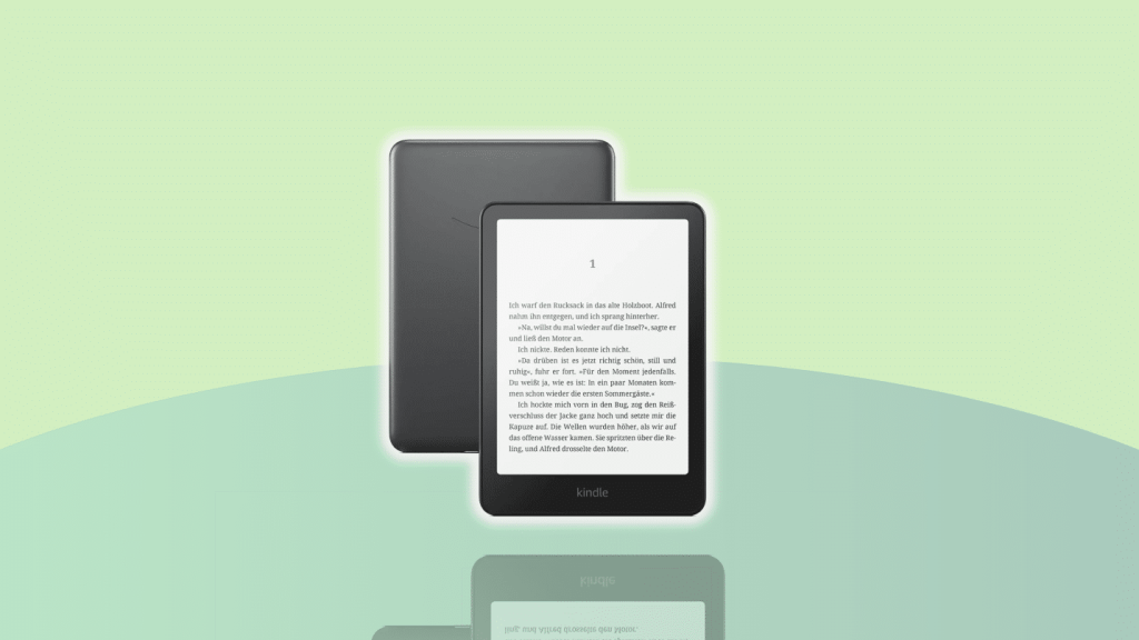 Kindle Paperwhite Signature Edition vor grünem Hintergrund